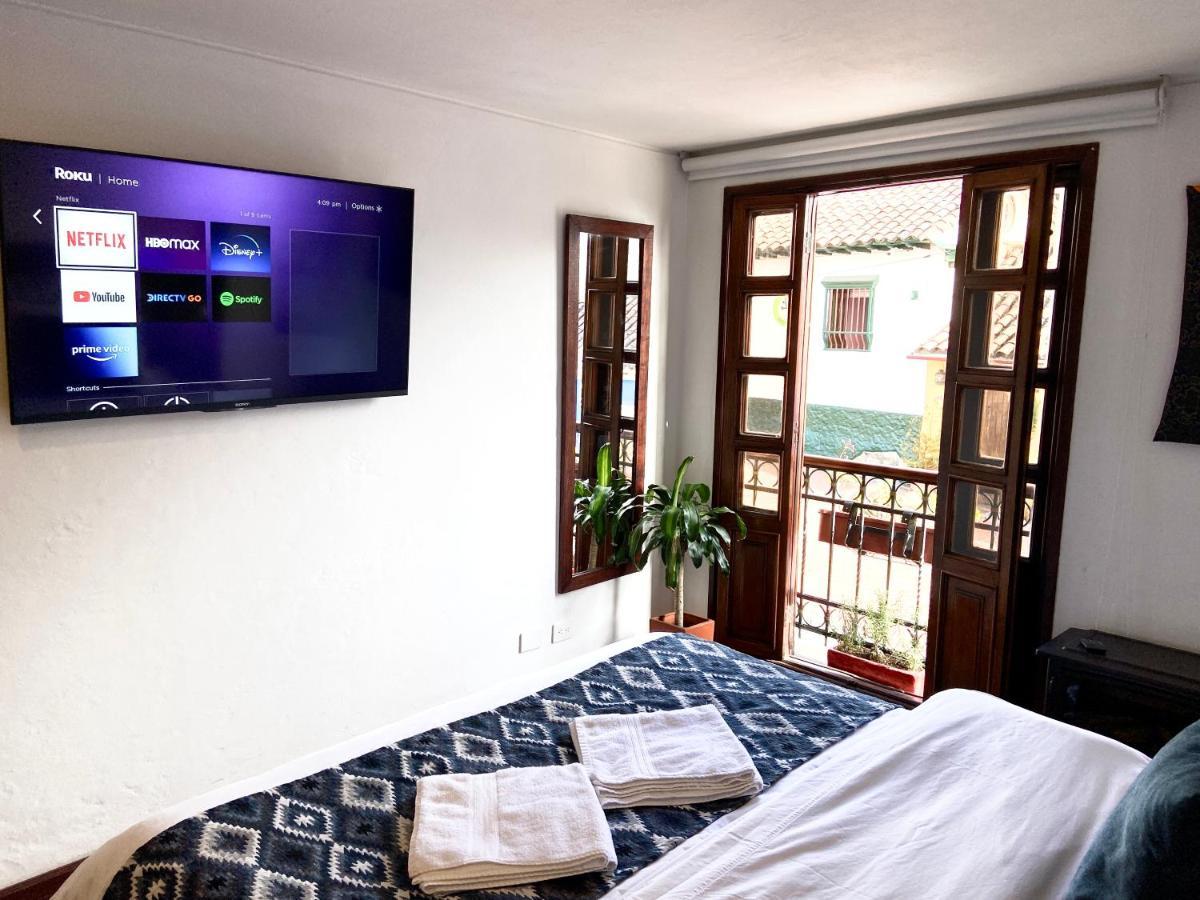 Xia Xue House La Candelaria - Bogota 360 City View Экстерьер фото